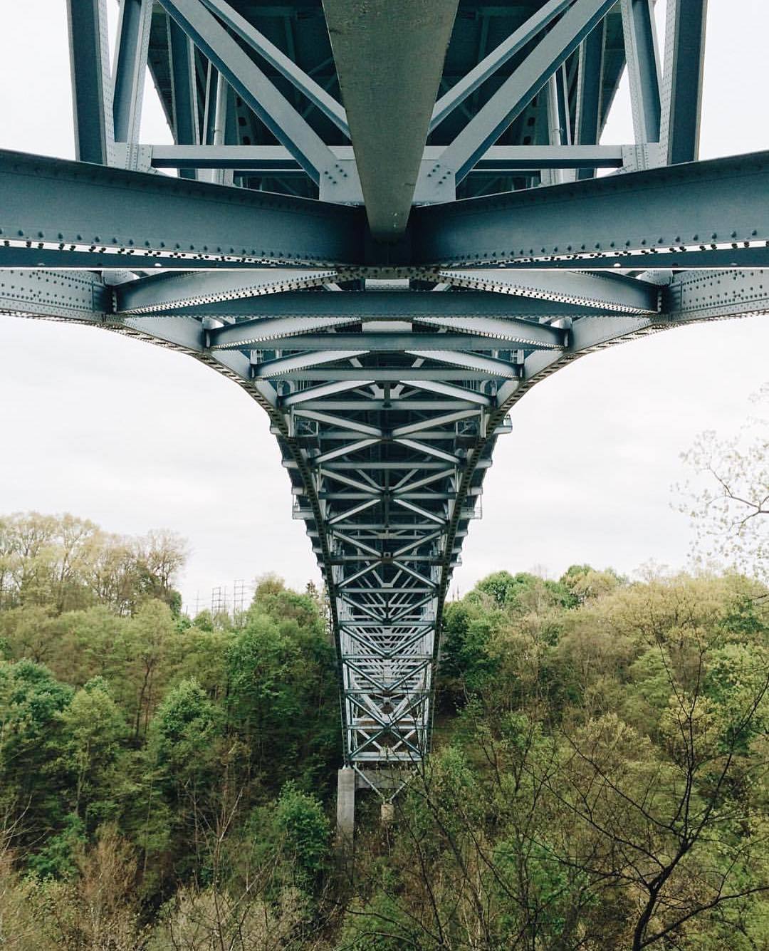 whiskeythehermit:  “Image by @huntergawne  Image Selected By: @CreativeHostage