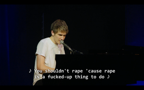 kvothe-kingkiller: slutteen: epic-lee: this guy knows whats up BO BURNHAM IS MY FAVE FOR LIFE some o