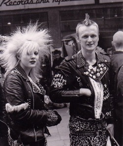 scatter82:Bristol punks, 1980-1982.Many of these photos were used on the cover of Riotous Assembly. 