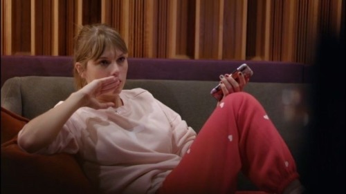 Best Part About Taylor's Music Is That It Will Hit You With A Meaning/theme/parallel When You're Going
