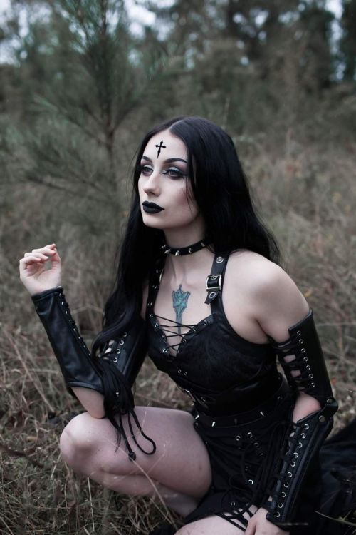 legendarytragedynacho:  The Black Metal Barbie