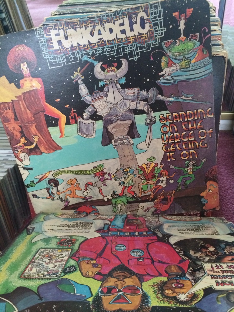 cupsandcrates:  drstrangeloves:  More albums  Perfect.   I&rsquo;d love to put