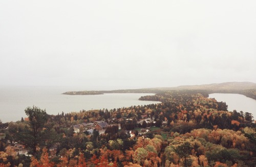 35mm-memory: Copper Harbor from a better view October, 2016