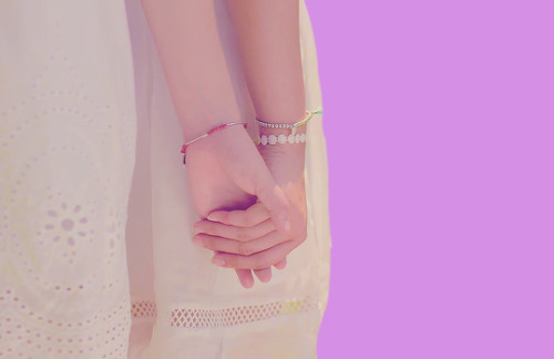 parksooyoung:  “a heart fluttering moment,when rain drops fellwithout warning.we held hands and ran.on top of the messy flower road,i’m with you.”  ― gfriend “love whisper” (2017)