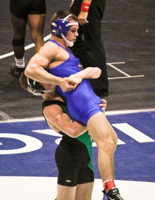 underarmourfan:  Fun fact: I was a wrestler in high school and this happened a lot. 