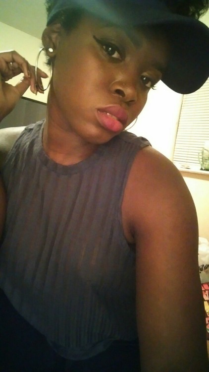 roideslions:  Black OUT!
