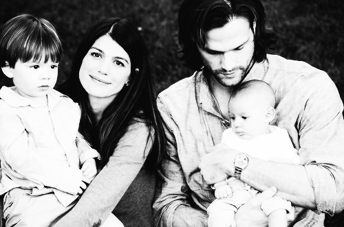 spncastdaily:  The Padalecki’s for Hip Daddy Spotlight, [x] 