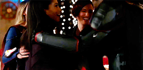 lena-luthor:We’re getting married!
