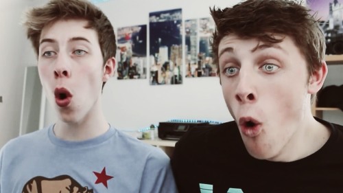 youtuber-melts:  Wroetofreezy ❤