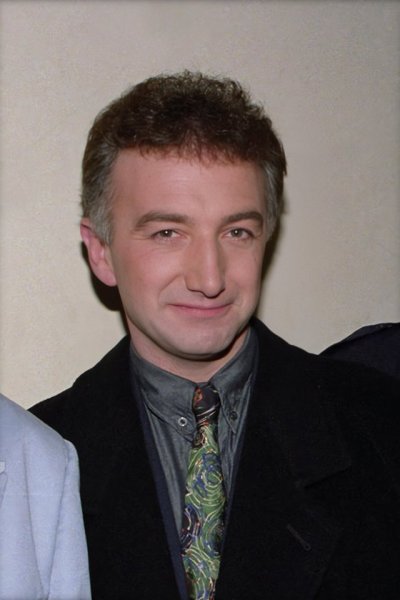 John Deacon | 1990 Brit Awards at the Dominion The... - Tumbex