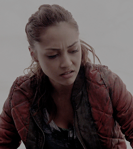 alyciabadnam: raven reyes smiling is all that matters (ﾉ◕ヮ◕)ﾉ*:･ﾟ✧