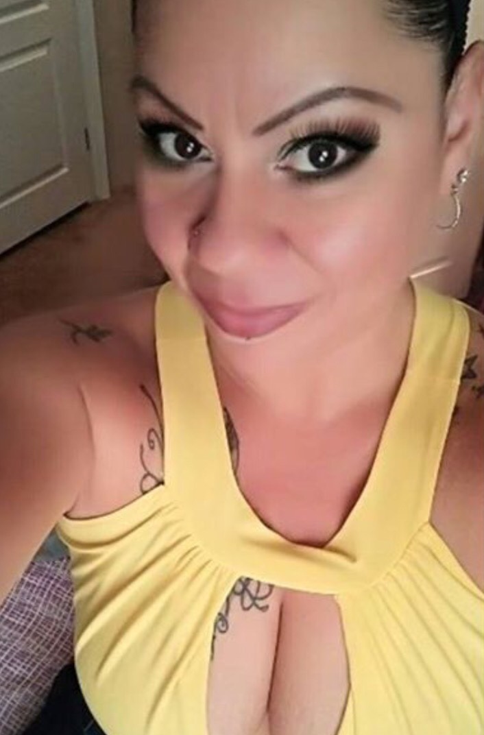 trinifock:  Mature freak. 😍