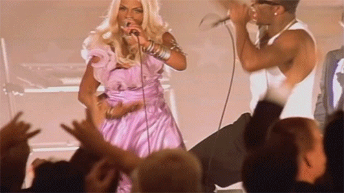 femmequeens:  Lil’ Kim - “It’s All About The Benjamins” directed by Spike