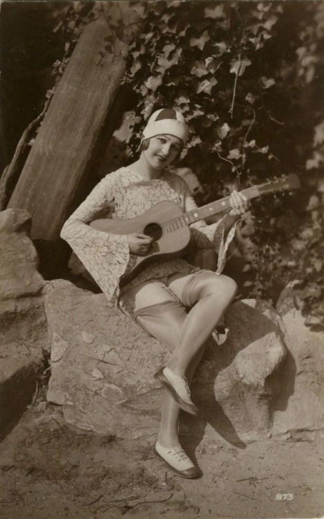 enchantingflappers: Here is our unknown model again but now up to all sorts of adventurous outdoor 