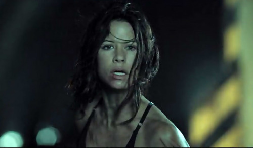 donmarcojuande:  Rhona Mitra in ‘Doomsday’ adult photos