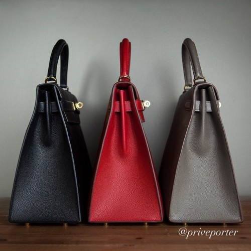 Hermes 32cm Kelly Sellier in Etain, Rouge Casaque, and black, with gold hardware, available now at P