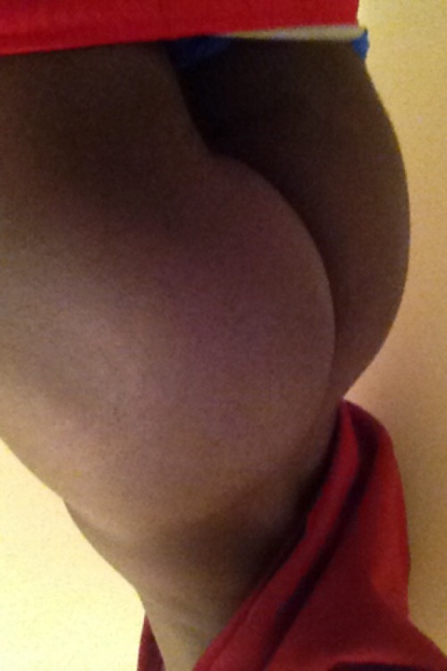 houstonasslover:  😋😋😋  Kennythehater