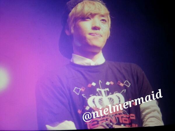 nielfacts:  140412 NIEL in Budapest High Kick [cr: csanadidoni / nielmermaid]