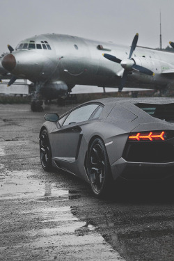 johnny-escobar:  Lamborghini Aventador