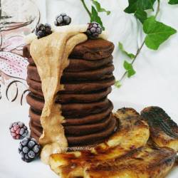 pearsnpancakes:  gotta love pancakes ‘n cashew butter 😋 those are my double (carob) chocolate dark chocolate chip pancakes with carmelized banana , frozen blackberries , bourbon vanilla cashew butter ‘n nana coins 🍃 recipe for those is on the