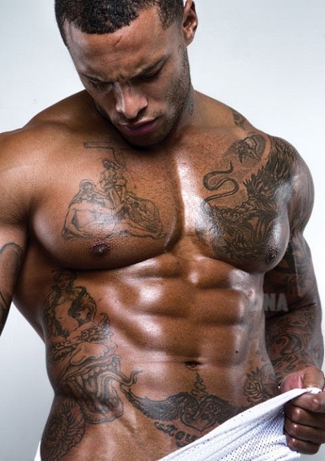 melaninmuscle:  David McIntosh for DNA Magazine 