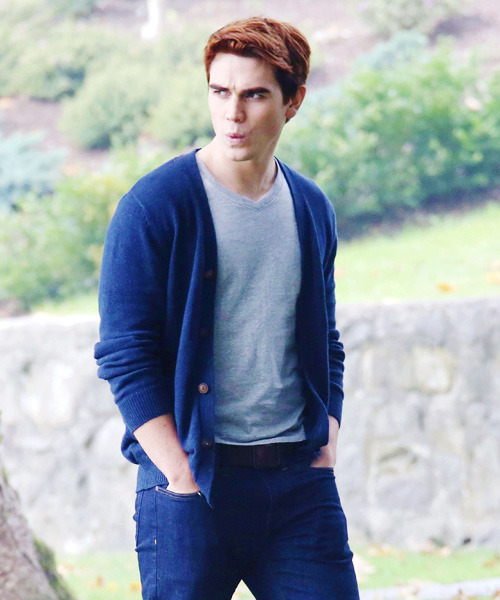 riverdalesource:  KJ Apa filming Riverdale in Vancouver, Canada (03.10.2016)(credits to kjapa.com) 