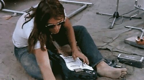 thepinkfloydisinmyheart:  David Gilmour 