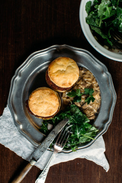 beautifulfoodisamust:  Veggie Sausage   Gravy Biscuits