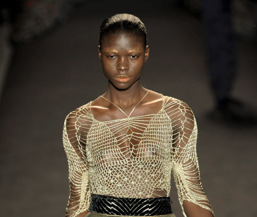 driflloon:jeneil williams @ jen kao fw11