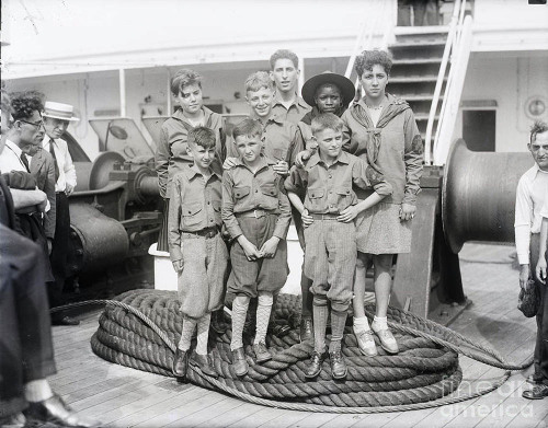 newyorkthegoldenage:  Members of the Young Pioneers of America as they appeared on the S.S. Mauretania before they sailed for Russia, July 24, 1924. They were on their way to attend the conference of the central organization in Moscow.Photo: Bettmann