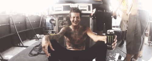raqequit:  Austin being overwhelmed by fans chanting his name at Chicago Warped.