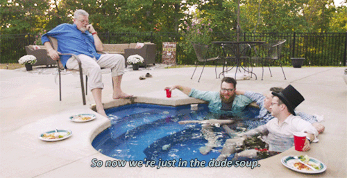 next-time-you-invite-pam:“The sound guy said that the bubble noise was too much. So he said just to 