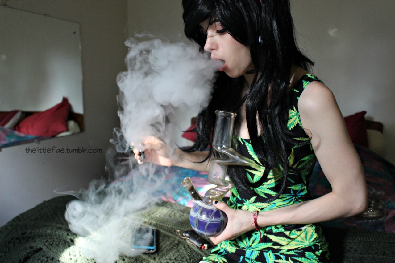 thelittlefae:   	So I’m taking this moment to live in the future  	Release me from