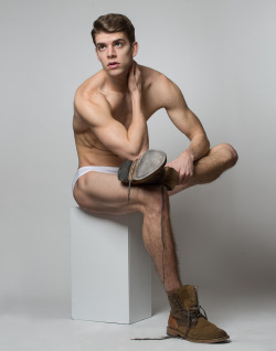 beautifulfuckingmen:  n2xy: brianjamie:  Christian Maine de Biran© Brian Jamie Photography  (via TumbleOn )   ♞