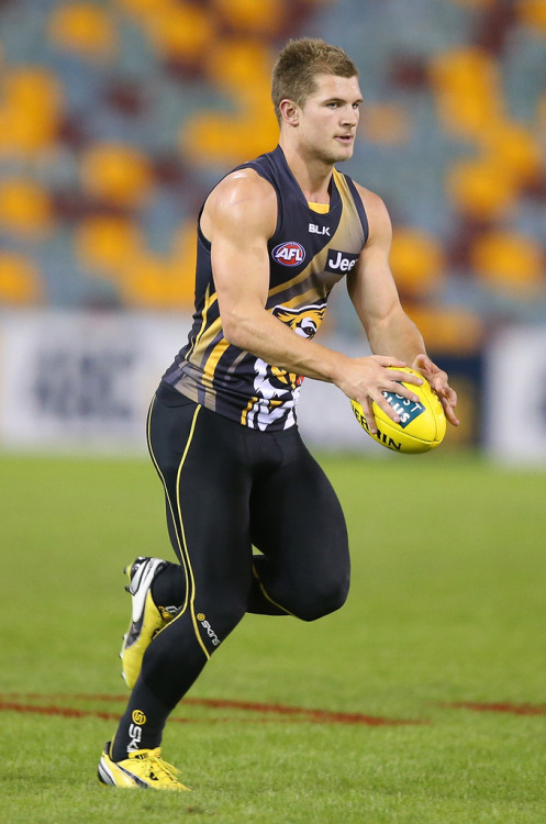 daviddagur:  SKINS tights and hot rugbyman