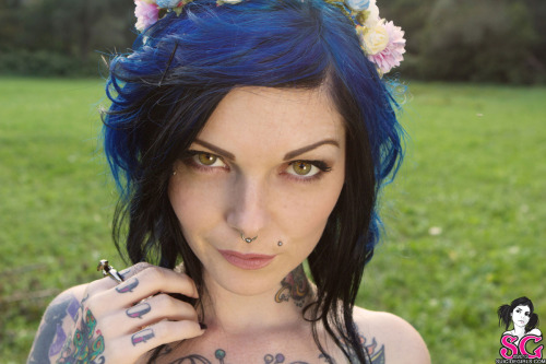 XXX past-her-eyes:  Riae Suicide riae.suicidegirls.com photo