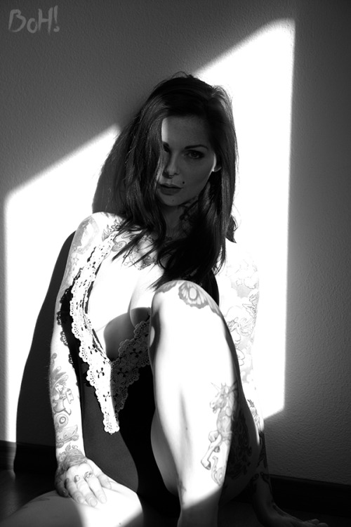 psychotic-riaeaction:  ph: skyzzo