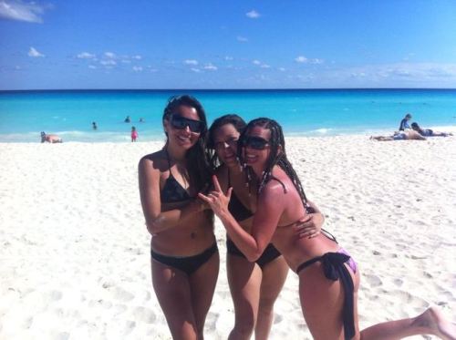 Some random latinas