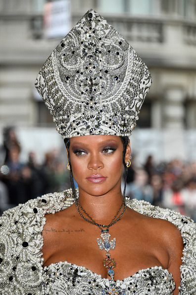  Rihanna attends the Heavenly Bodies: Fashion & The Catholic Imagination Costume Institute Gala 