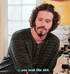 bachmanitycapital:me13in:Silicon Valley: Season 3 Tease (HBO)ok but does this mean erlich thinks he 