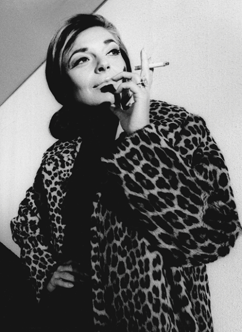 Anne Bancroft photographed by Bob Willoughby, 1967. 