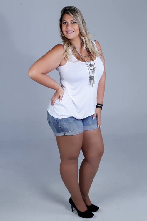 plusness:  Aline Mansur (BRA). Miss Plus Size Carioca 2015 y mi futura esposa.IG: @alinemansur