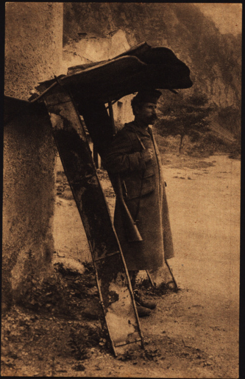 Taken by Serbian war photographer Risto Šuković, who depicted the day-to-day lives of Serbian soldie