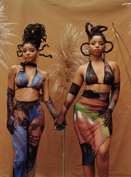 voulair:chloe x halle photographed by   daria kobayashi ritch  for blanc magazine