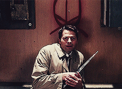 mallitovcocktail:  everythingelsegoesherethen:  Can we take a moment to ponder how