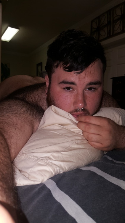 thenitallstarted:Follow me on IG? Furrypxndxbear