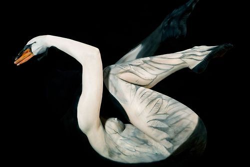 wetheurban:  ART: Incredible Surreal Body Art by Gesine Marwedel 25-year-old German