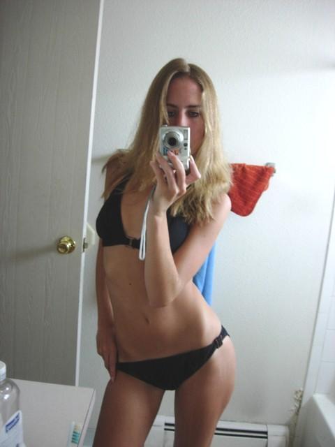 luvthemilfs:  1 of 5