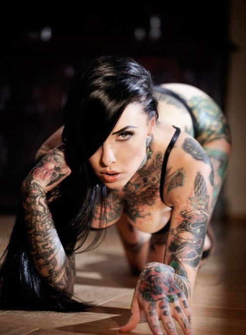 Girls With Tattoos