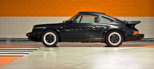 automotivated:  Porsche 911 (930) (by pskrzypczynski) 